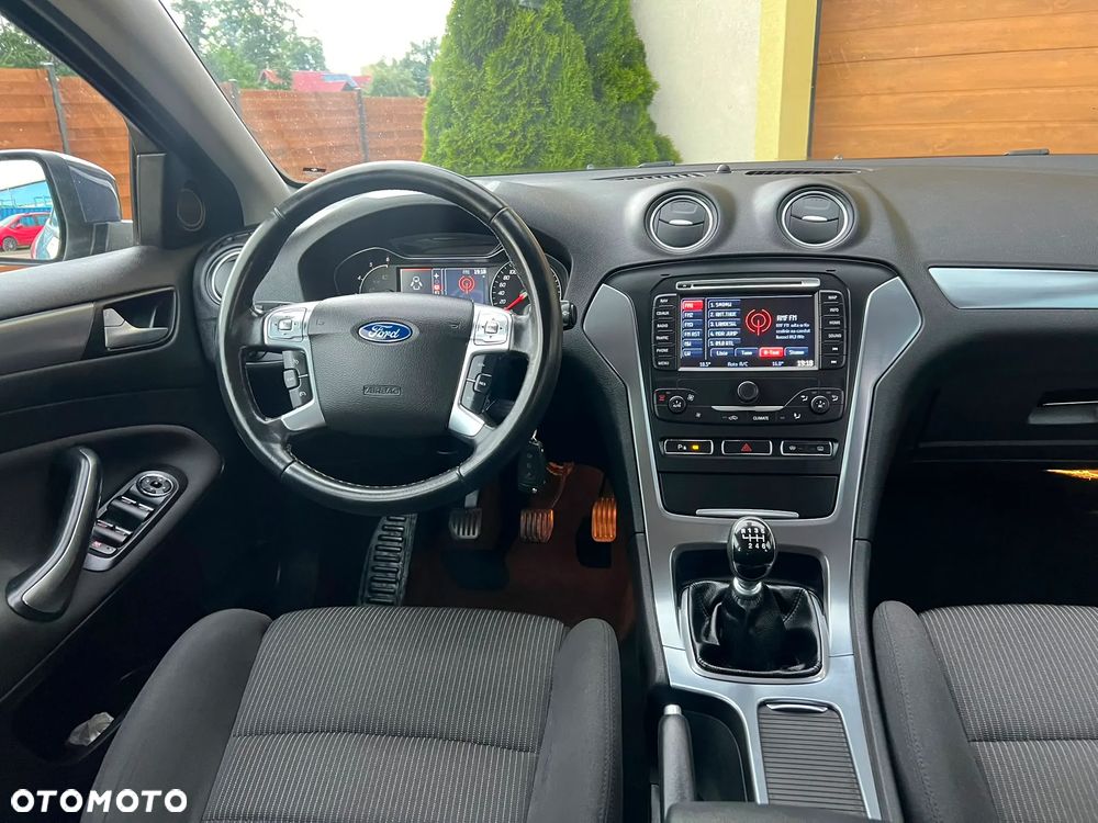 Ford Mondeo 2.0 TDCi Titanium X - 9