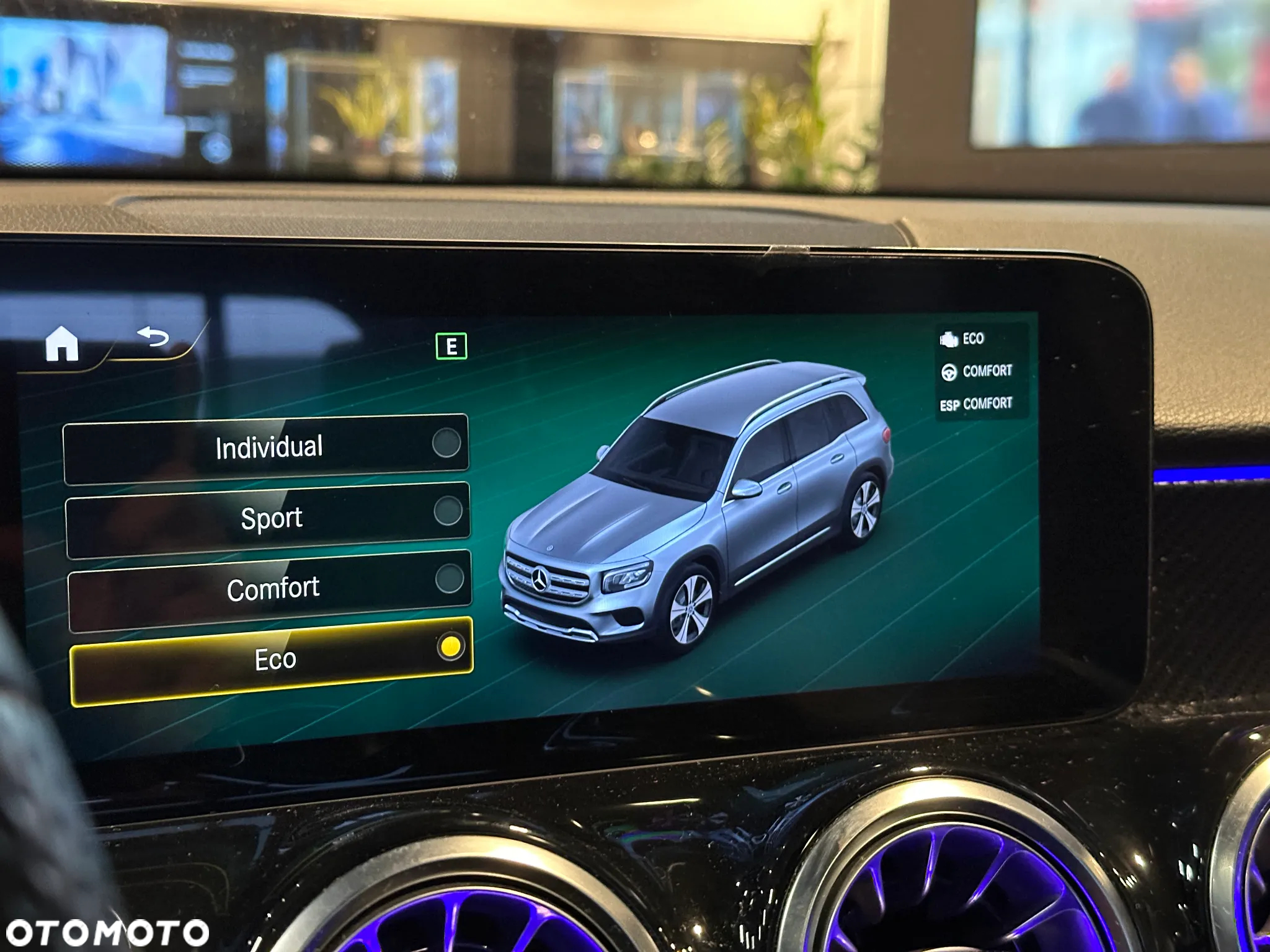Mercedes-Benz GLB 200 d AMG Line 8G-DCT - 20