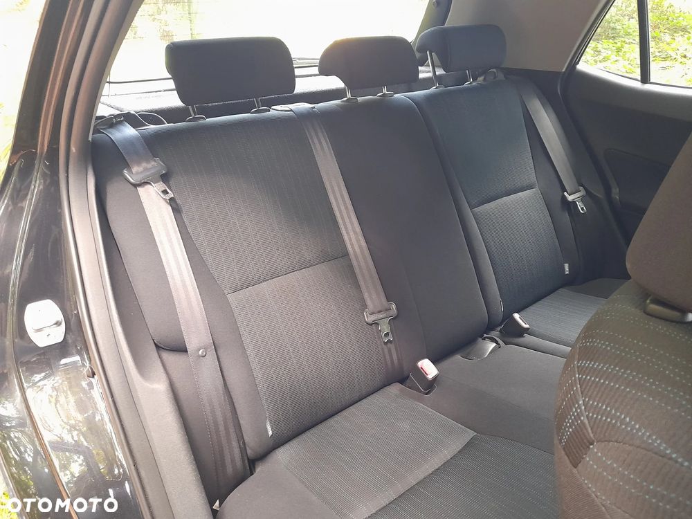 Toyota Auris 1.6 VVT-i Sol - 20