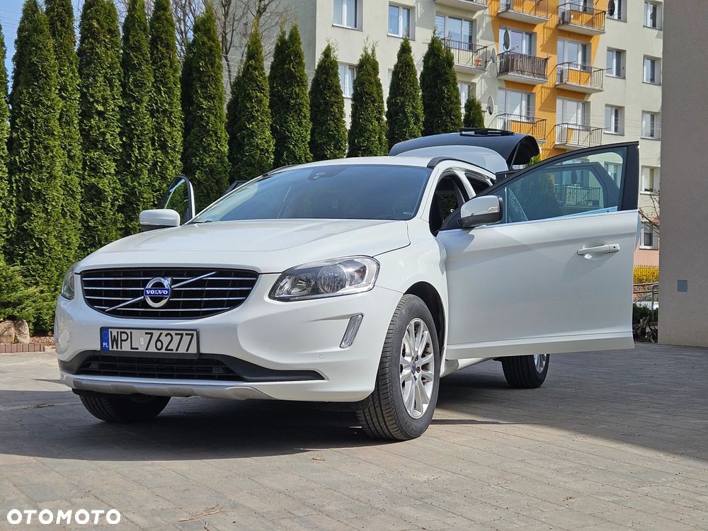 Volvo XC 60 D4 Momentum - 3
