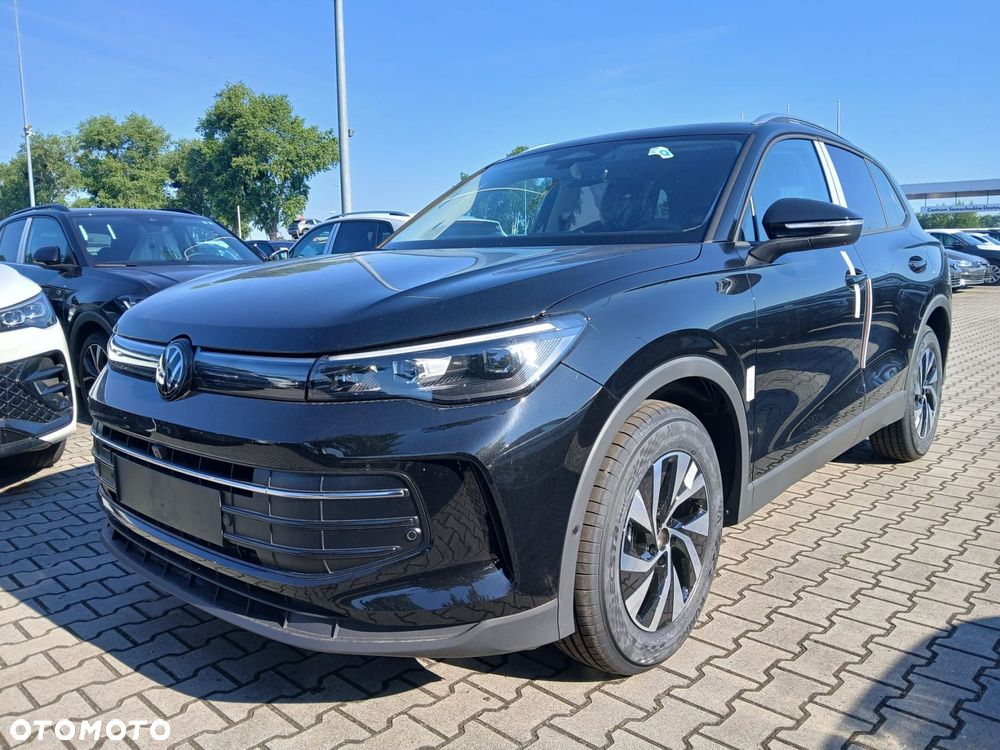 Volkswagen Tiguan - 2