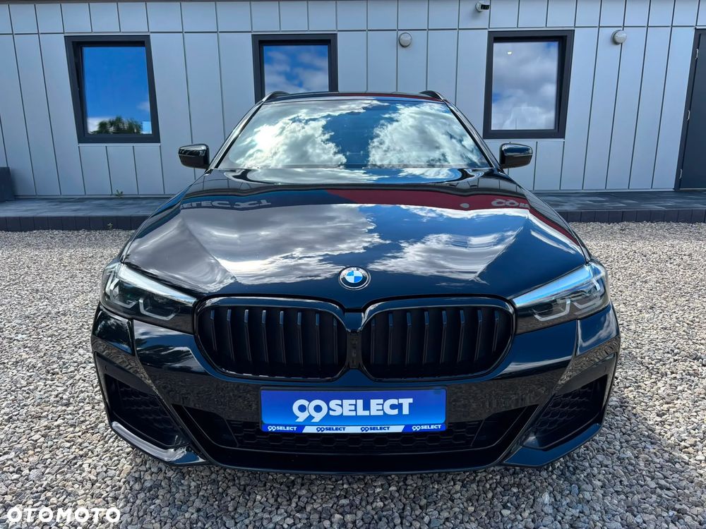 BMW Seria 5 520d xDrive mHEV M Sport sport - 8