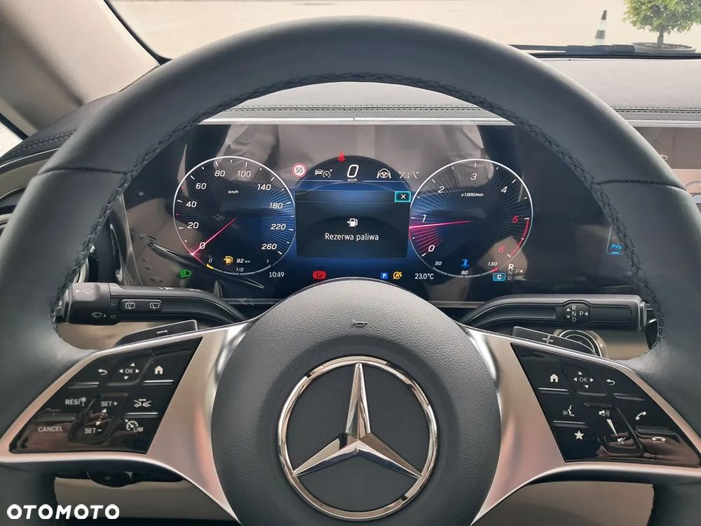 Mercedes-Benz Klasa V 300 d 4-Matic 9G-Tronic Exclusive (ekstra d³) - 26