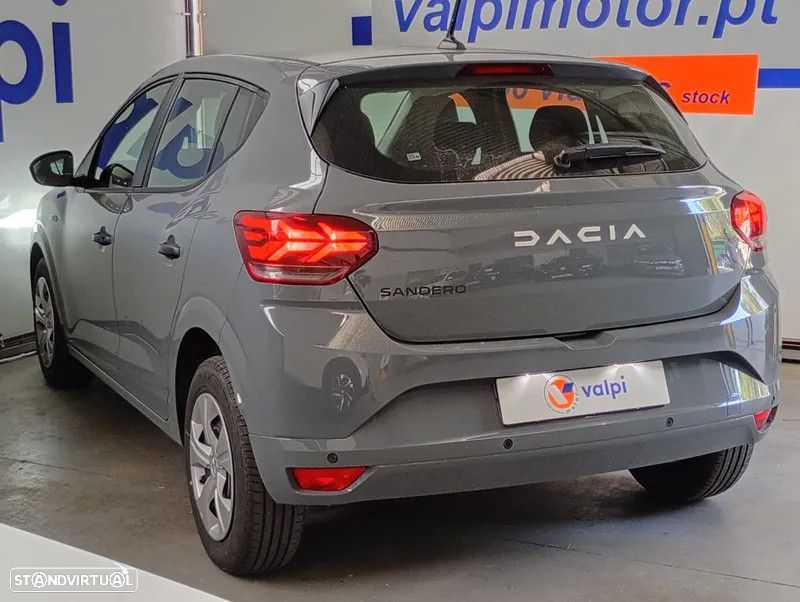 Dacia Sandero 1.0 SCe Essential — fotografia 7