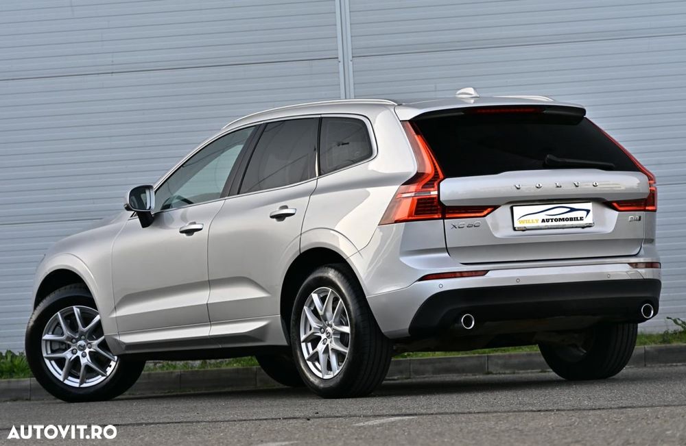 Volvo XC 60 D4 AWD Geartronic Momentum - 4