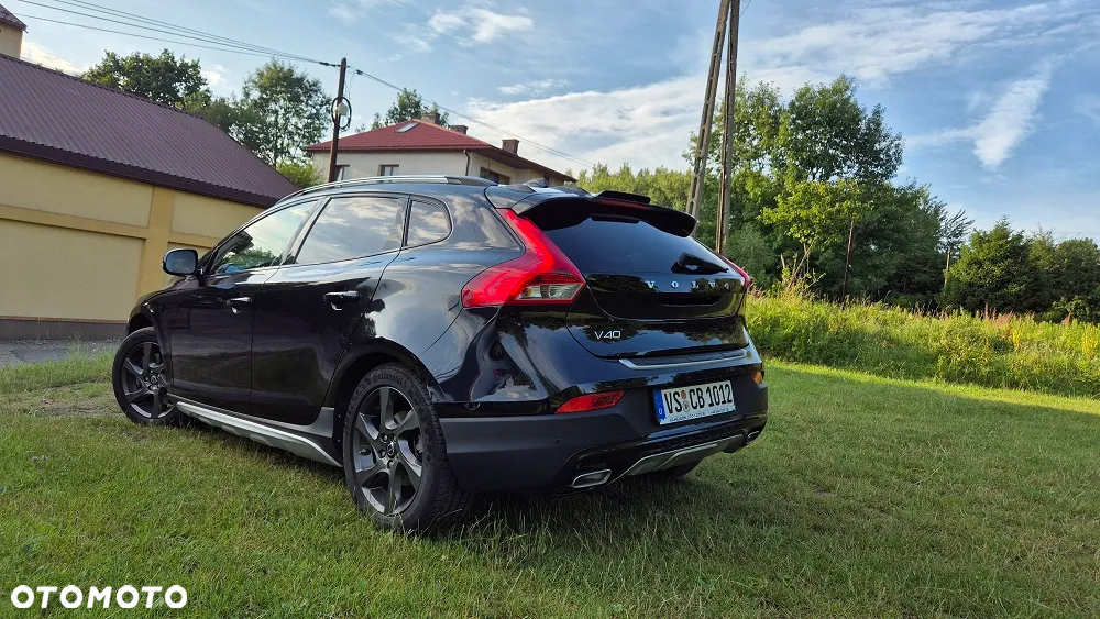 Volvo V40 Cross Country D4 Summum - 3
