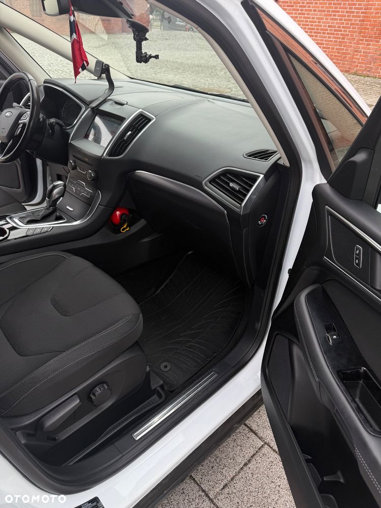 Ford S-Max 2.0 TDCi Titanium PowerShift - 8