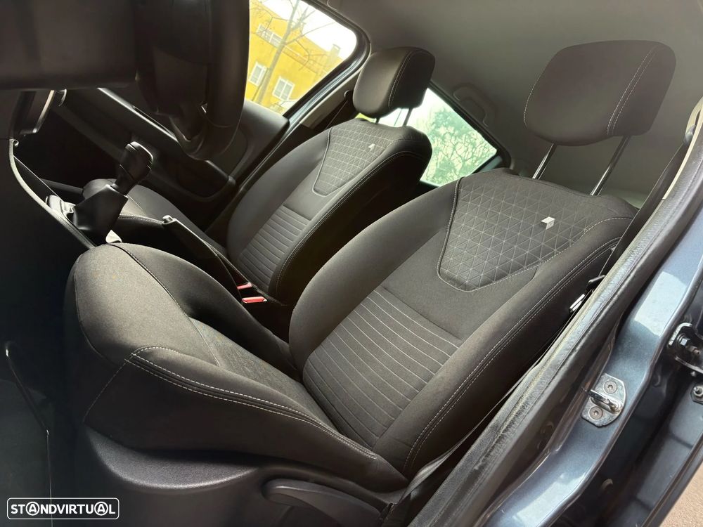 Renault Clio 0.9 TCE Limited - 6