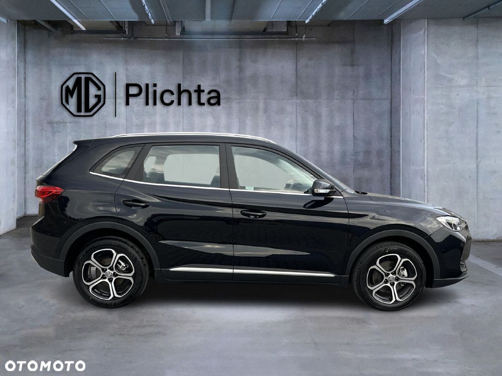 MG ZS Hybrid+ - 8