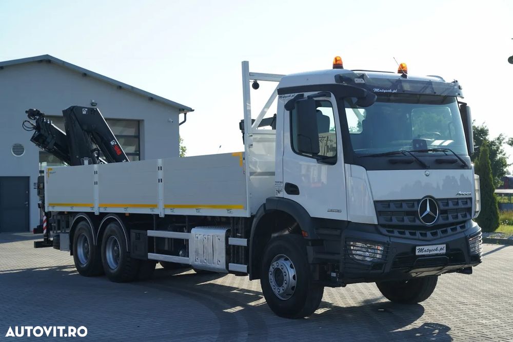 Mercedes-Benz AROCS 2636 / 6x4 / LIVRARE 7,6 M + HIAB 188 B-3 HDS / PODEA REZISTENTĂ / RADIOCOMANDĂ / ROTATOARE / FURCĂ PENTRU PALEȚI / EURO 6 - 12