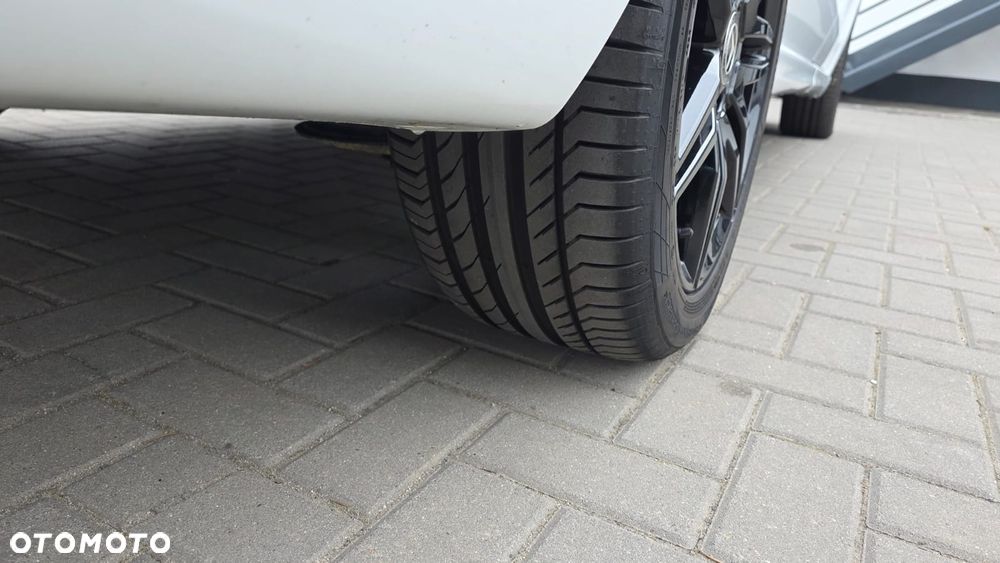 Mercedes-Benz Klasa V 300 d lang 4Matic 9G-TRONIC Exclusive Edition - 9