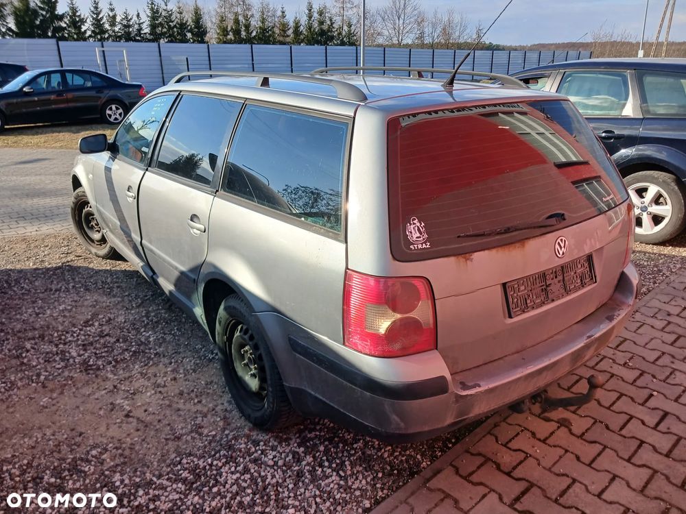VW PASSAT B5 FL 1.9 TDI LAK. CAŁA NA CZĘŚCI CZESCI - 3