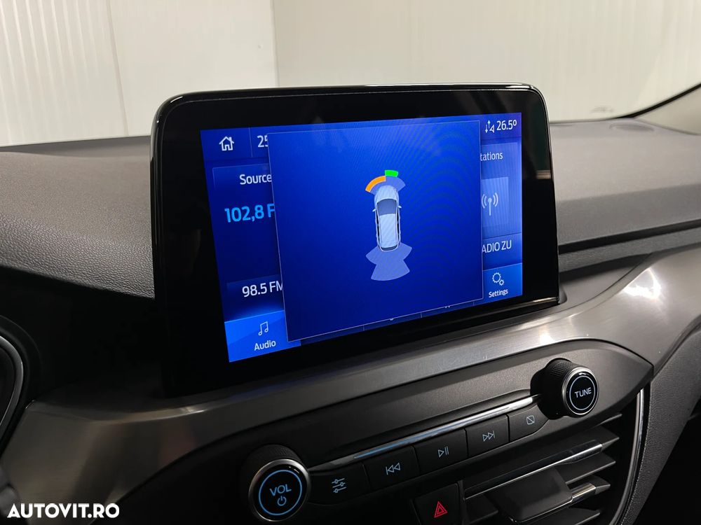 Ford Focus 1.0 EcoBoost MHEV Titanium - 14