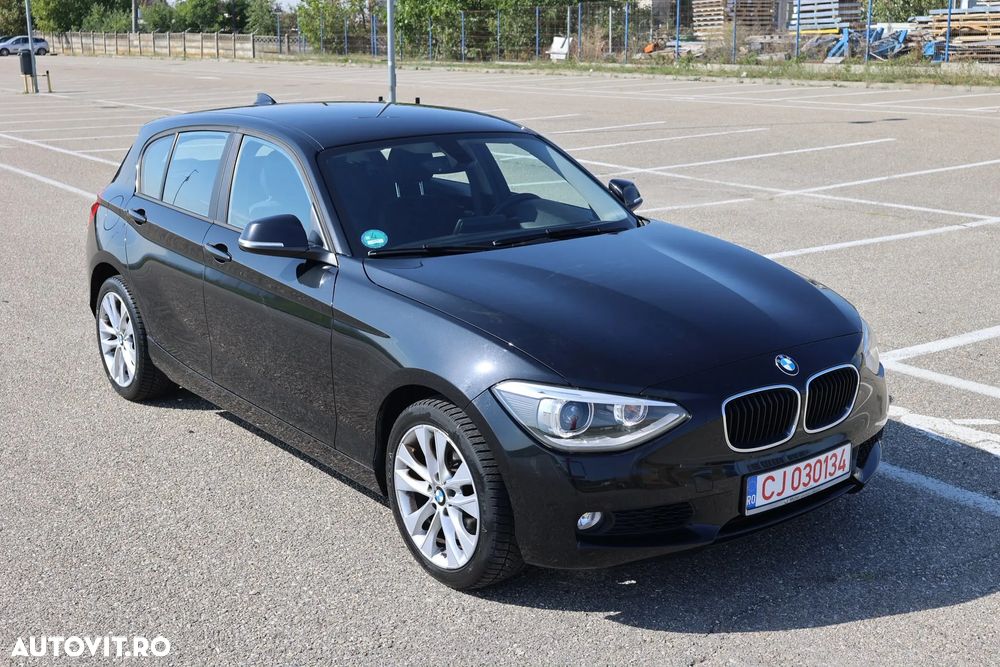BMW Seria 1 118i Aut. - 34
