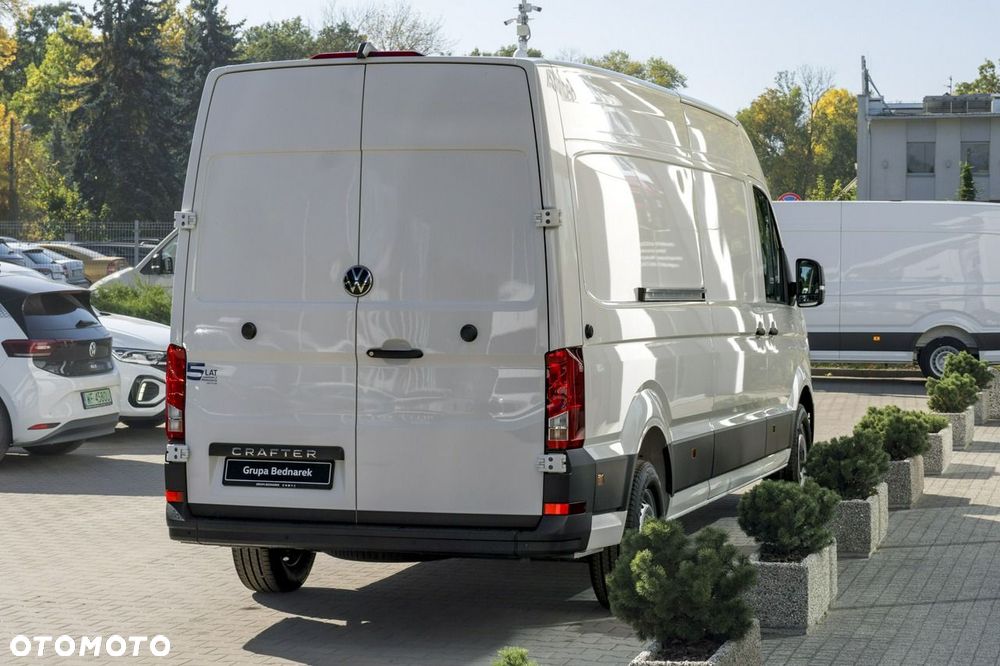 Volkswagen Crafter - 11