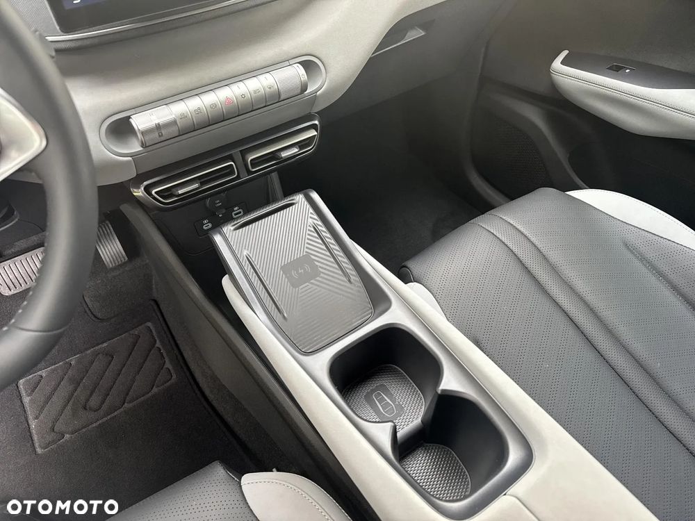 BYD Dolphin Surf - 15