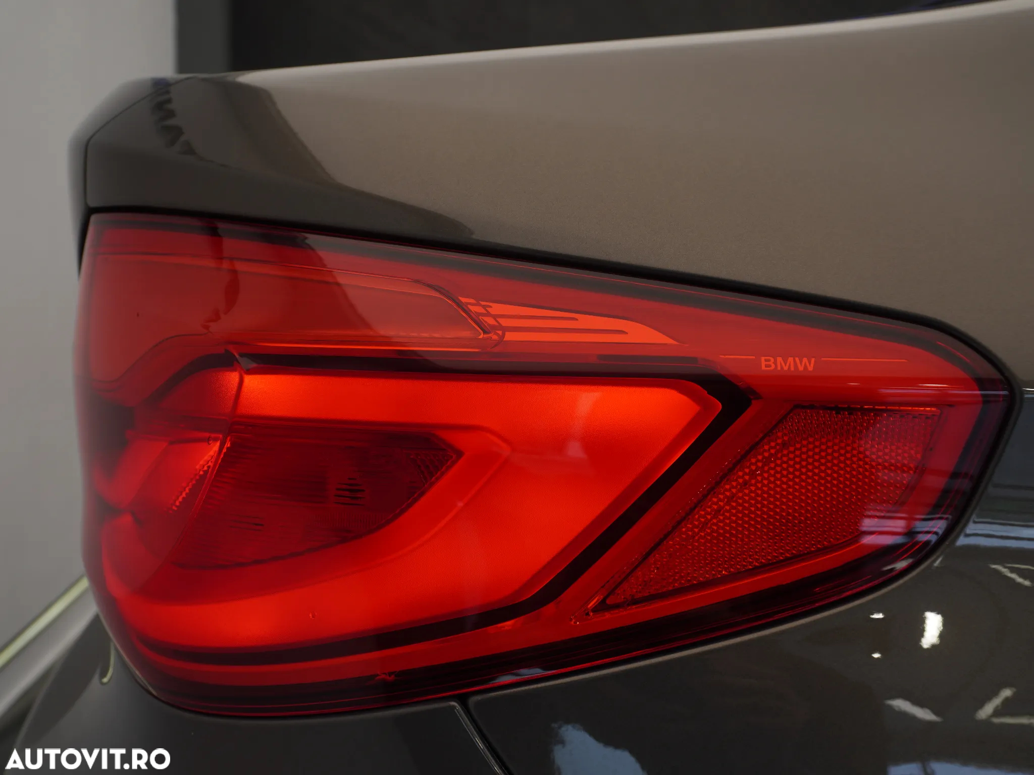 BMW Seria 5 530d xDrive AT - 12