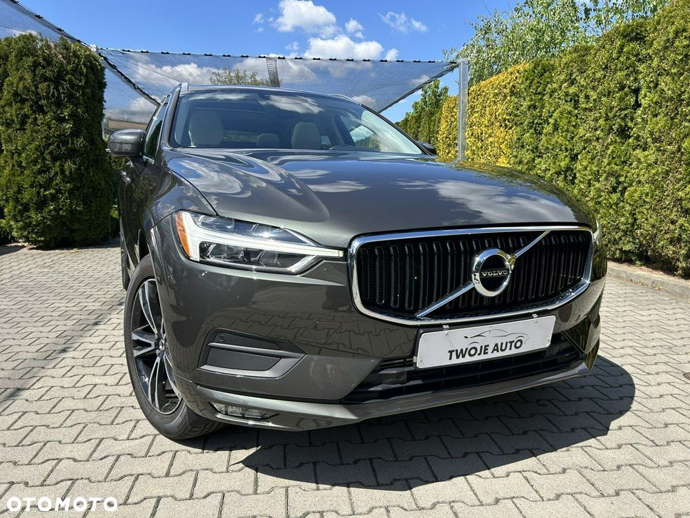Volvo XC 60 T5 Momentum - 1