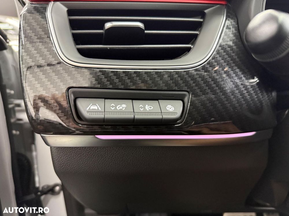 Renault Arkana E-TECH RS Line - 18
