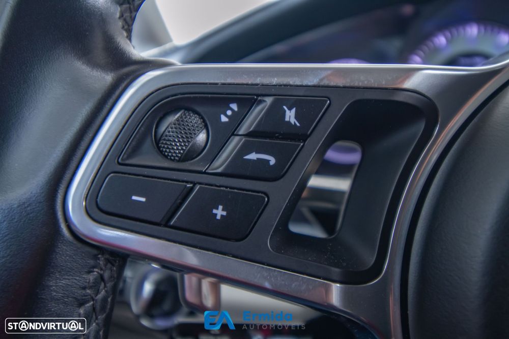 Porsche Panamera Sport Turismo - 53