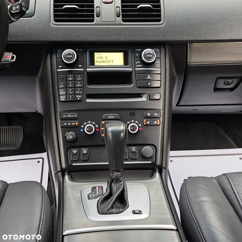 Volvo XC 90 D5 Momentum - 20