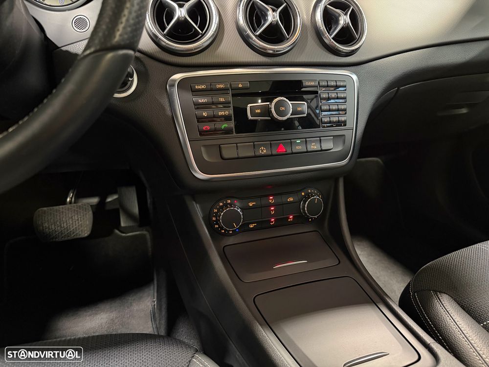 Mercedes-Benz CLA 220 CDi Urban Aut. - 15