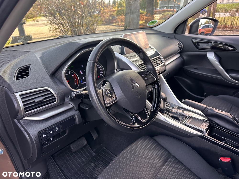 Mitsubishi Eclipse Cross 1.5 T GPF Inbusiness CVT - 11