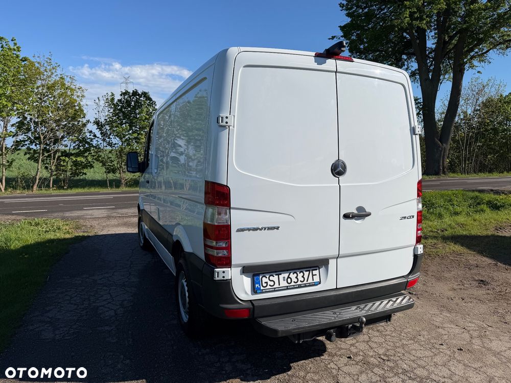 Mercedes-Benz Sprinter - 8