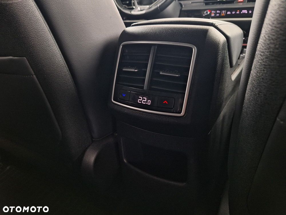 Kia Sportage 1.6 T-GDI HEV Business Line 4WD - 25