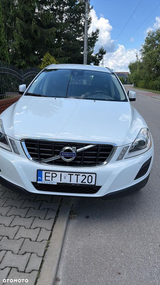 Volvo XC 60 D4 Momentum - 2