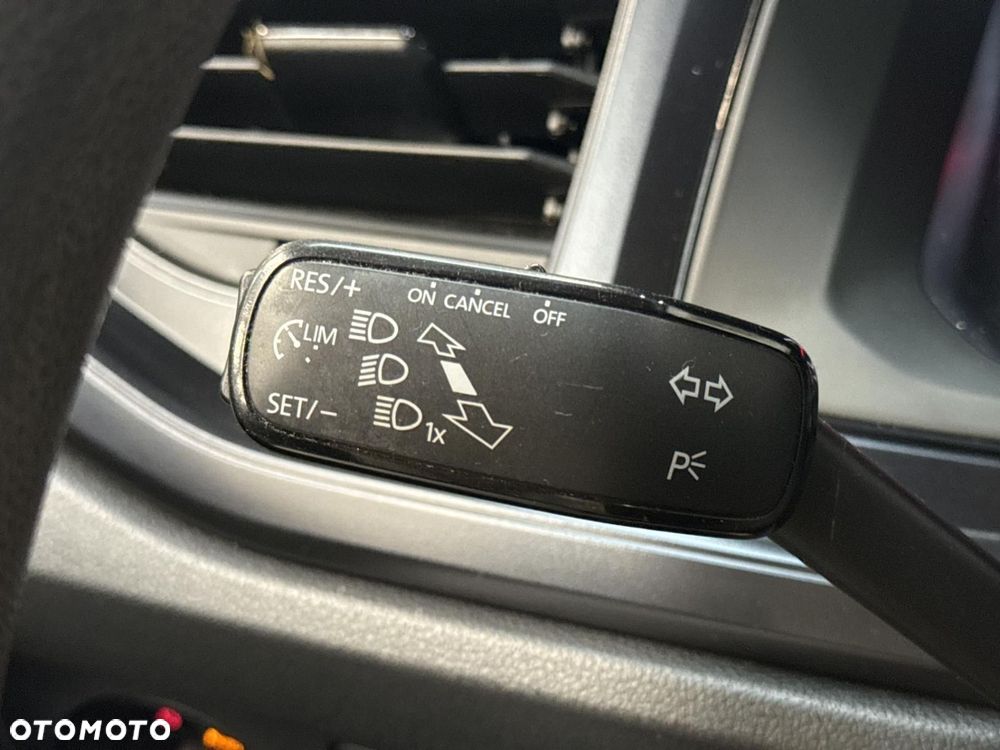 Volkswagen Polo - 23