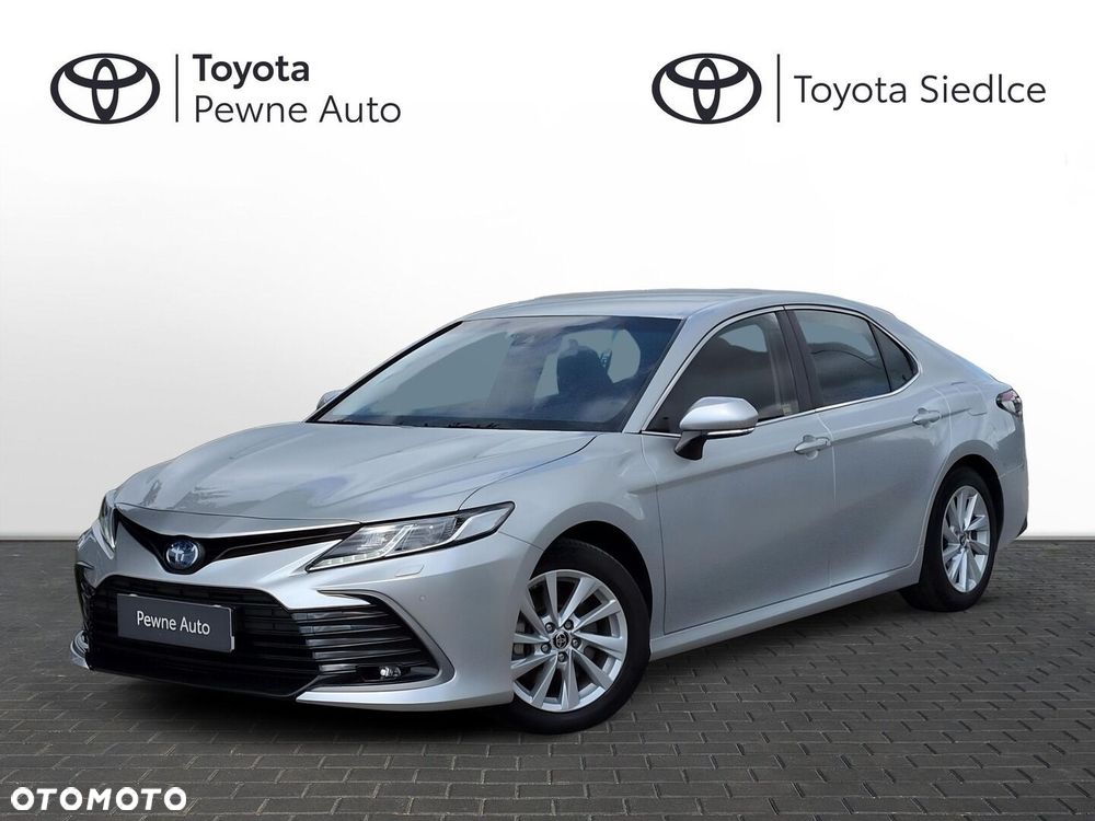 Toyota Camry 2.5 Hybrid Comfort CVT - 2