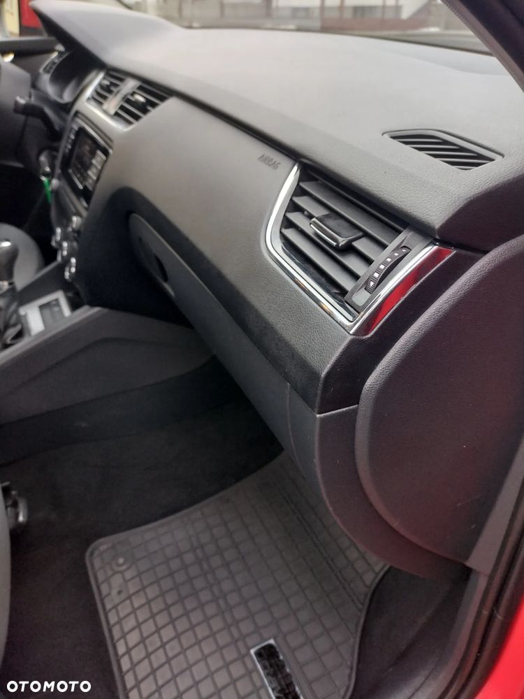 Skoda Octavia 1.6 TDI Active - 10