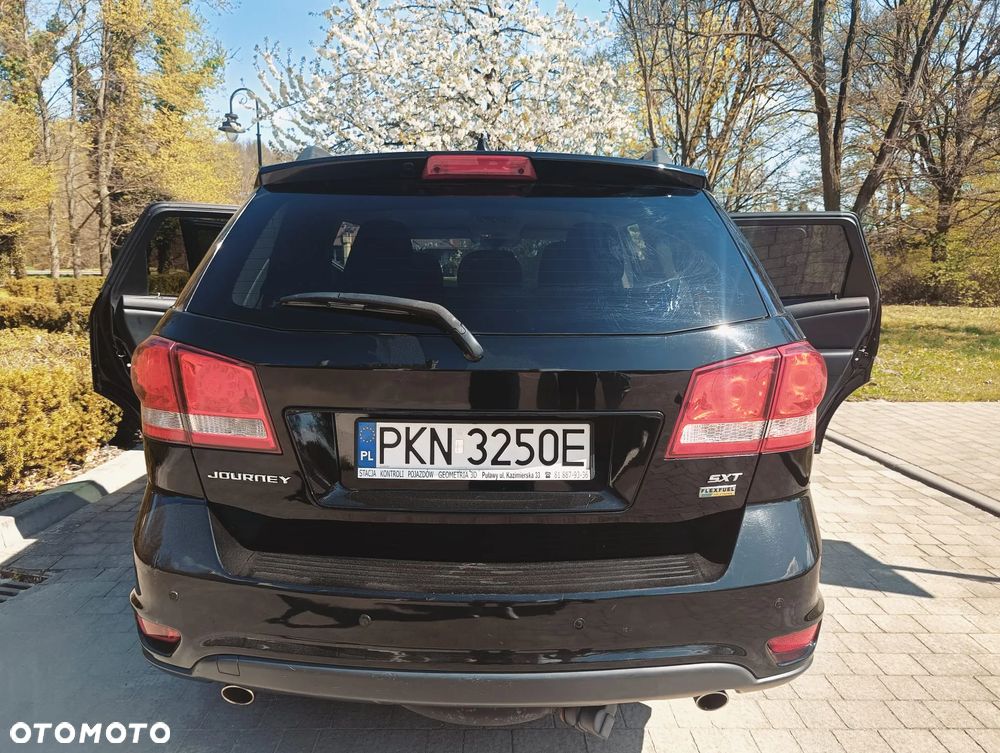 Dodge Journey - 9