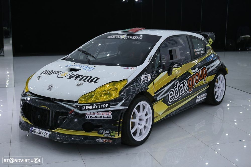 Peugeot 208 - 11