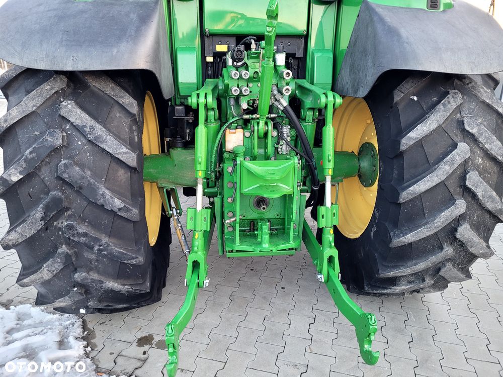 John Deere 6820 PREMIUM Powe rQuad Eco Plus - 9