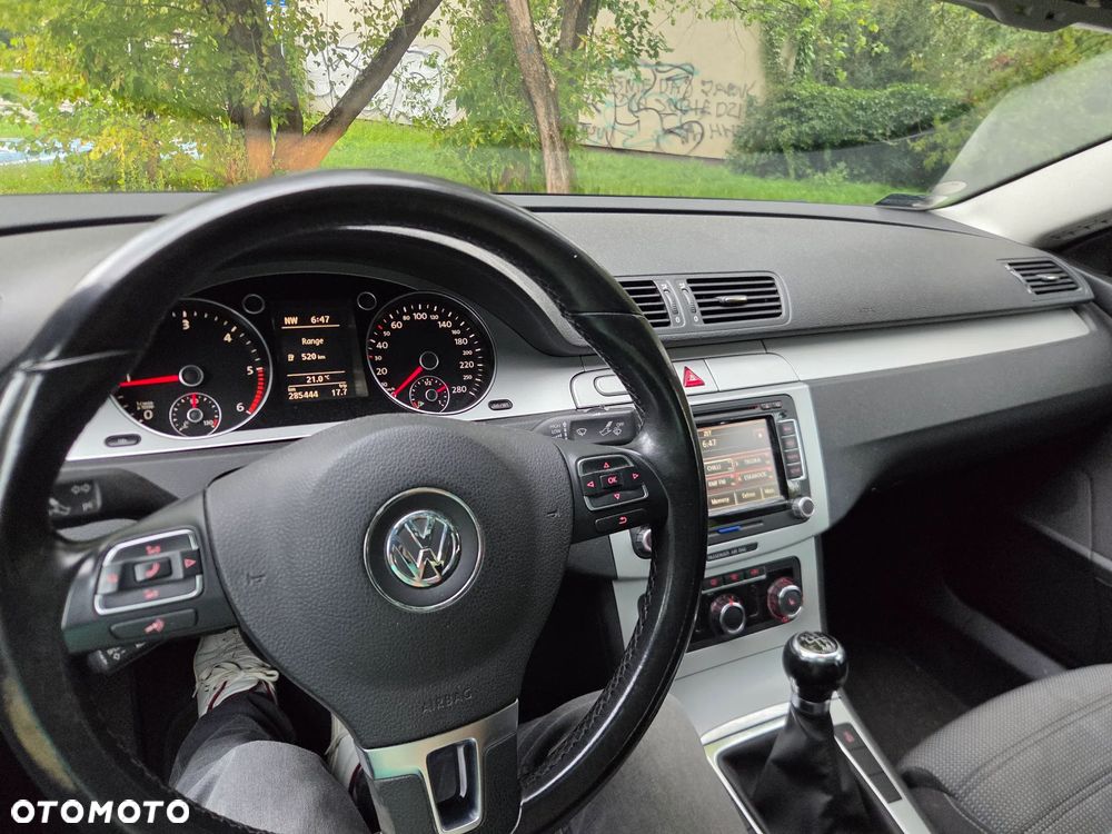 Volkswagen Passat CC 2.0 TDI DPF - 11