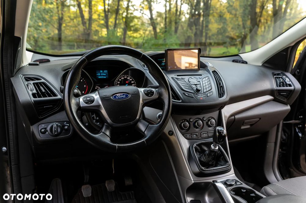 Ford Kuga 2.0 TDCi 2x4 Trend - 31