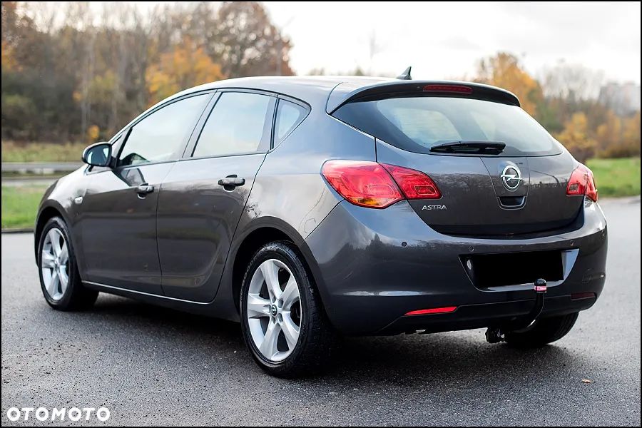 Opel Astra - 13