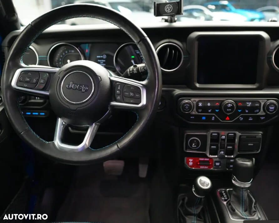Jeep Wrangler - 29
