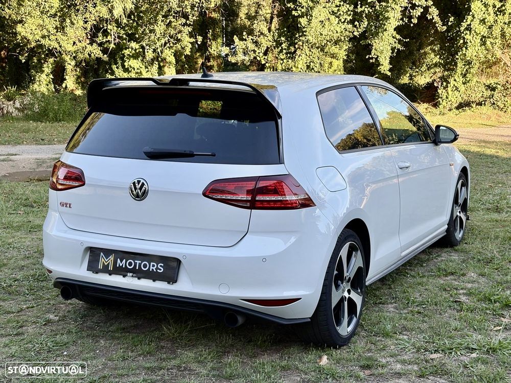 VW Golf 2.0 TSi GTi Performance - 5