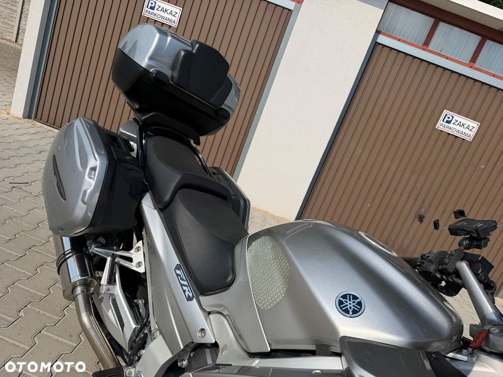 Yamaha FJR - 7