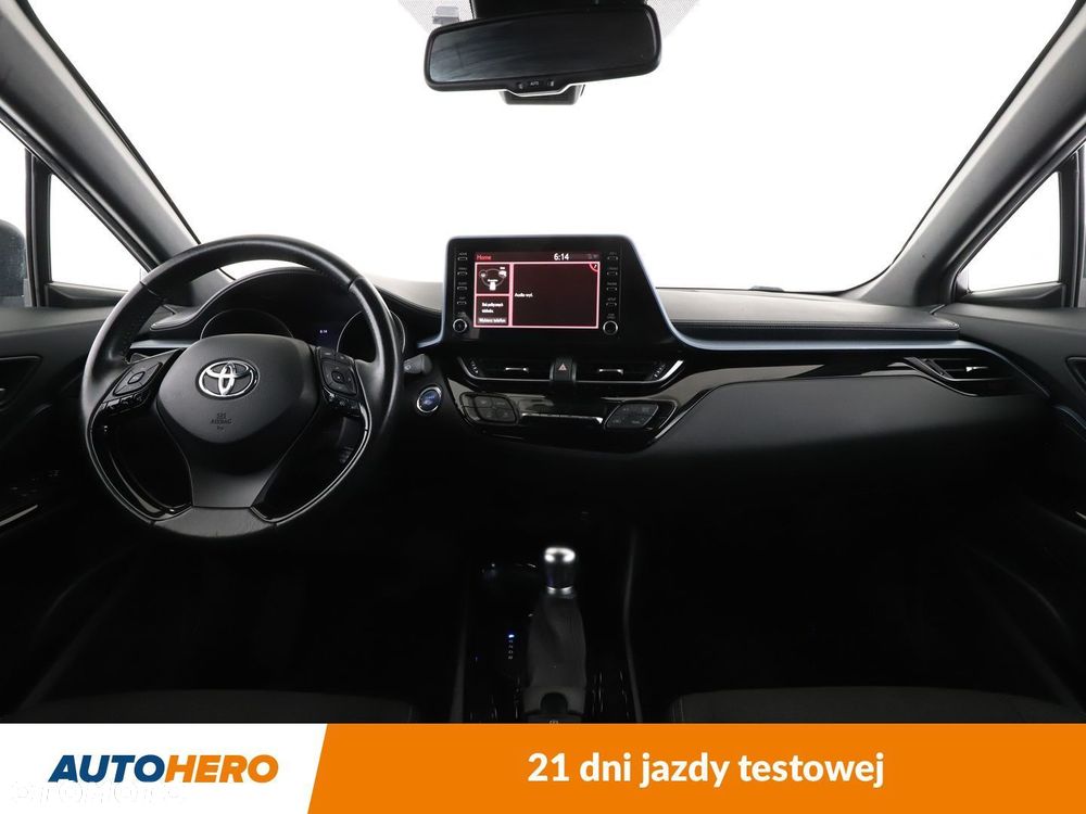 Toyota C-HR - 12