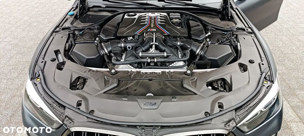 BMW M8 - 26