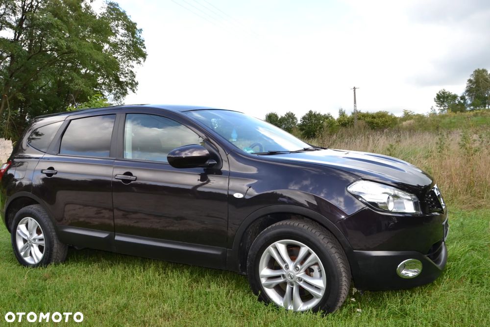 Nissan Qashqai 2.0 dCi 4 x 4 DPF lounge - 1
