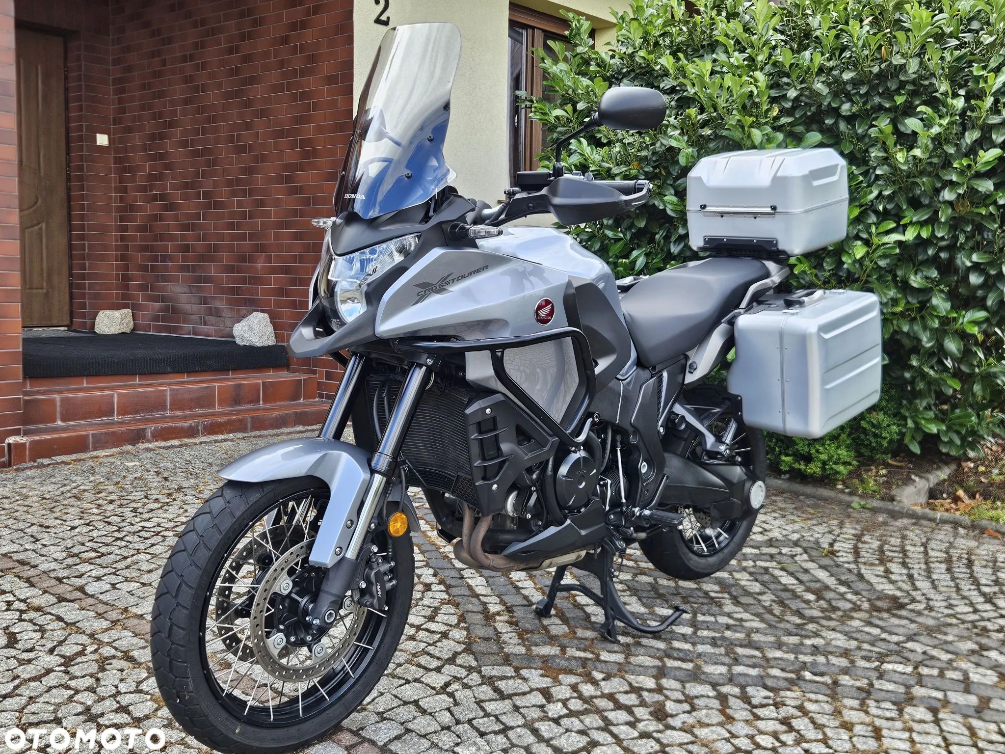 Honda VFR - 1