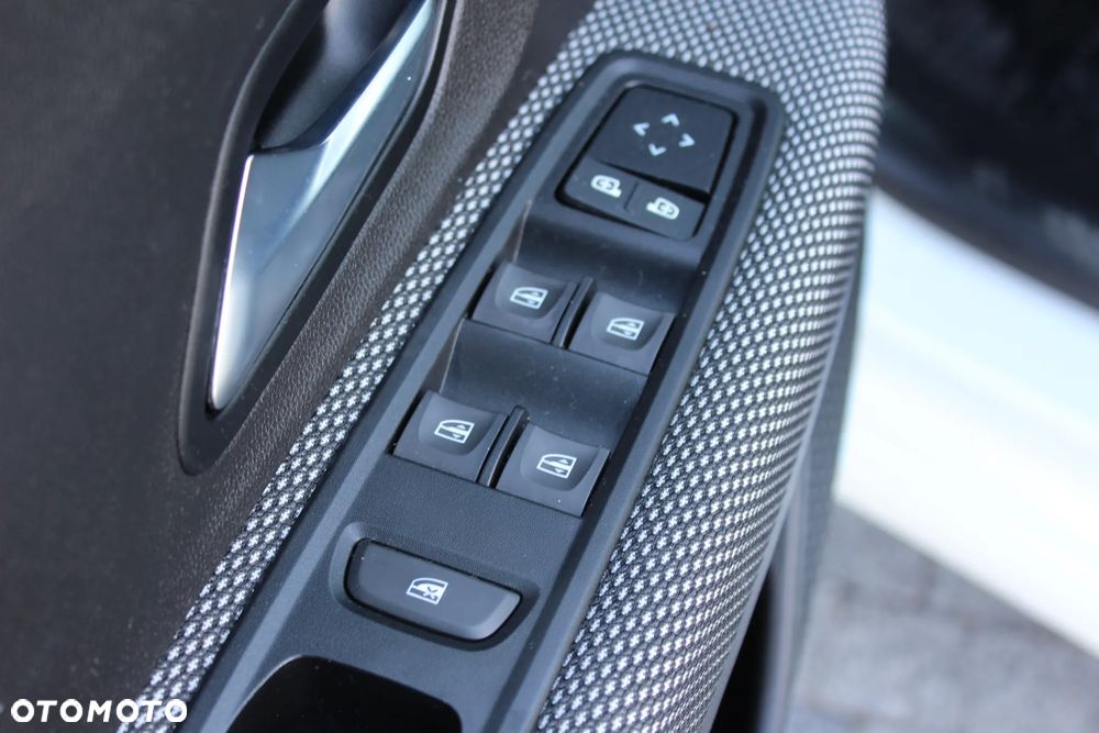 Dacia Sandero 1.0 SCe Comfort - 12