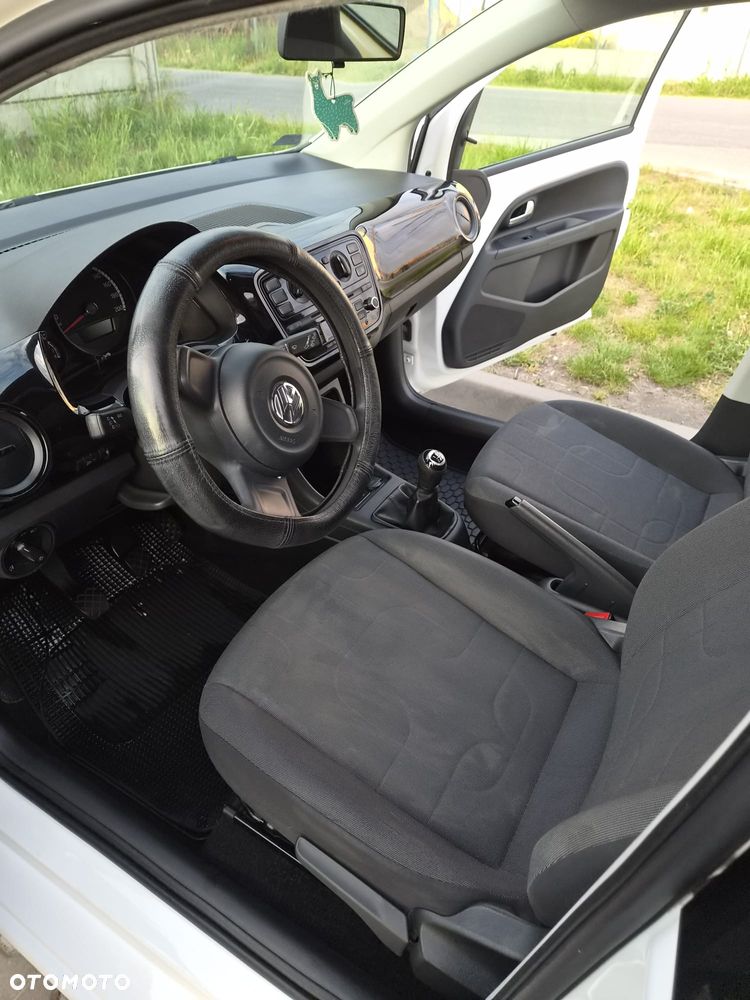 Volkswagen up! 1.0 move - 11