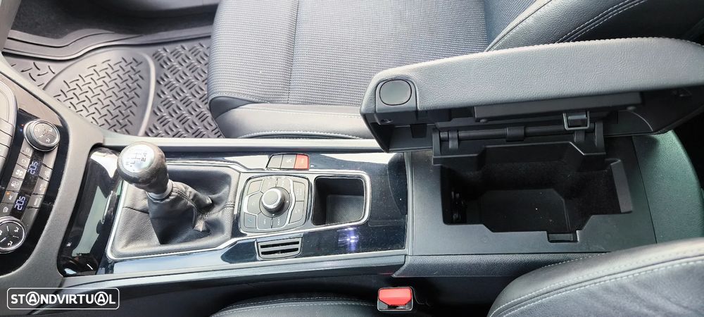 Peugeot 508 SW HDi FAP 140 Allure - 28