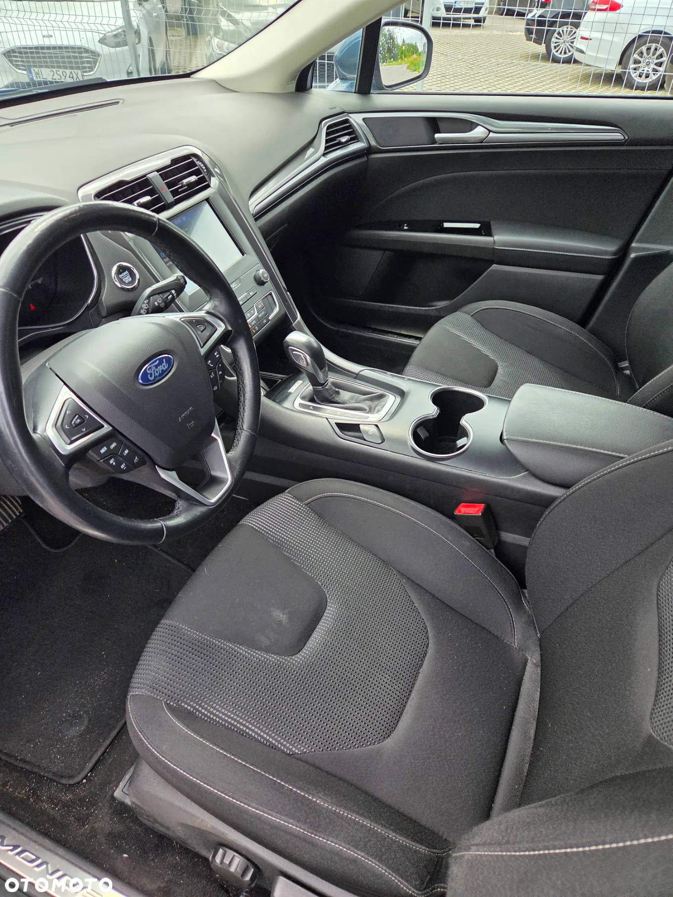 Ford Mondeo 2.0 Hybrid Titanium - 8
